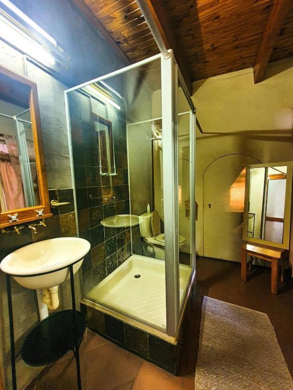 Just Tiffany Guest House & Conference Facility Потчефструм Екстериор снимка